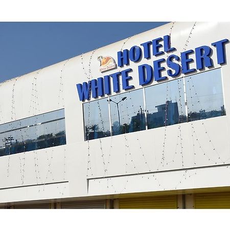 Hotel White Desert Bhuj Εξωτερικό φωτογραφία